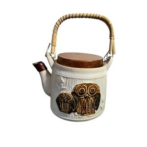 Rare Vintage Owl Teapot Stoneware w/Rattan Handle Wooden Lid